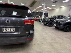 2016 Kia Carnival S
