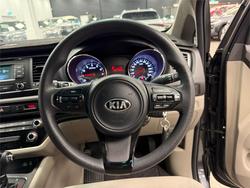 2016 Kia Carnival S