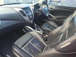 2013 Hyundai Veloster + FS2 Veloster Red