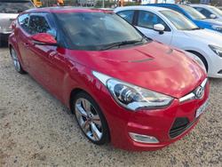2013 Hyundai Veloster + FS2 Veloster Red