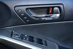2014 Lexus IS 300h F Sport