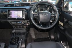 2020 Toyota Hilux Rogue
