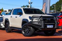 2020 Toyota Hilux Rogue