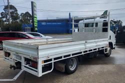 2022 Isuzu N Series NNR 45-150 White