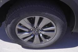 2024 Nissan Pathfinder ST-L