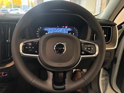 2026 VOLVO XC60