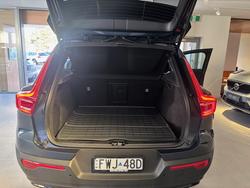 2025 VOLVO EX40 ULTRA