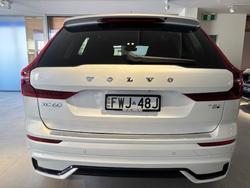 2025 Volvo XC60 Plus T8 Plug-In Hybrid Dark