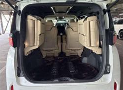 2023 Toyota Alphard Hybrid Executive Lounge