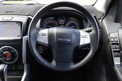 2019 Isuzu MU-X LS-T