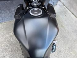 2025 Honda CB650R E-Clutch CB Black