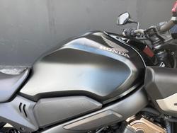 2025 Honda CB650R E-Clutch CB Black