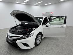 2018 Toyota Camry Ascent ASV70R Glacier White