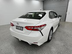 2018 Toyota Camry Ascent ASV70R Glacier White