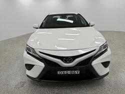 2018 Toyota Camry Ascent ASV70R Glacier White