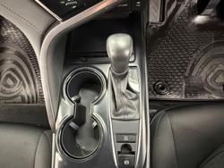 2018 Toyota Camry Ascent ASV70R Glacier White