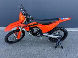 2025 KTM 250 SX SX Orange