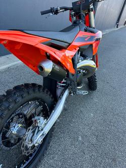 2025 KTM 250 SX SX Orange