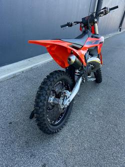 2025 KTM 250 SX SX Orange