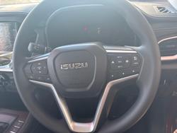 2026 Isuzu MU-X LS-M