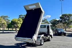 2023 Isuzu N Series NLR 45-150 Tipper