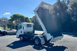 2023 Isuzu N Series NLR 45-150 Tipper