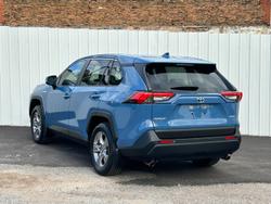 2022 Toyota RAV4 GX