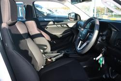 2025 Isuzu D-MAX SX