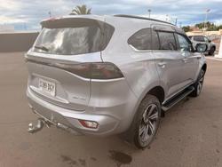2025 Isuzu MU-X LS-T