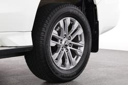 2022 Mitsubishi Pajero Sport GLX