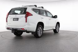 2022 Mitsubishi Pajero Sport GLX