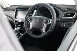 2022 Mitsubishi Pajero Sport GLX