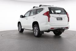 2022 Mitsubishi Pajero Sport GLX