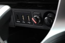 2022 Mitsubishi Pajero Sport GLX