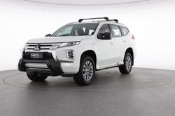2022 Mitsubishi Pajero Sport GLX