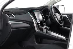 2022 Mitsubishi Pajero Sport GLX