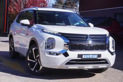 2024 Mitsubishi Outlander PHEV Exceed