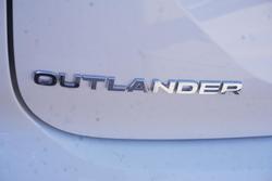 2024 Mitsubishi Outlander PHEV Exceed