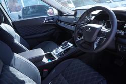 2024 Mitsubishi Outlander PHEV Exceed