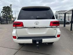 2017 TOYOTA LANDCRUISER VX (4x4) VDJ200R MY16 WHITE