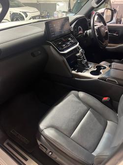 2022 Toyota Landcruiser VX