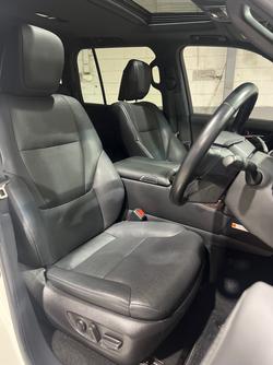 2022 Toyota Landcruiser VX