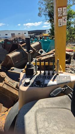 2011 Vermeer Rtx550 Yellow