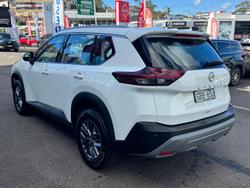 2024 Nissan X-TRAIL ST