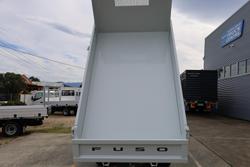 2025 Fuso Canter 615 Tipper White
