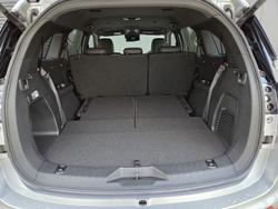 2025 Isuzu MU-X LS-T