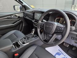 2025 Isuzu MU-X LS-T