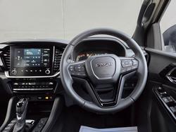 2025 Isuzu MU-X LS-T