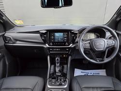2025 Isuzu MU-X LS-T