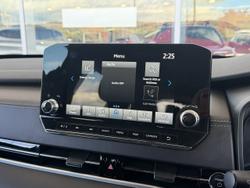 2023 Mitsubishi Outlander PHEV Exceed